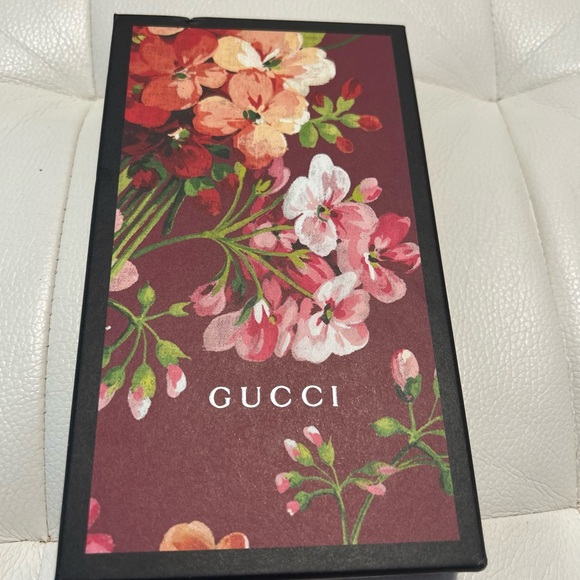 GUCCI iPhone case 6 pluss - Picture 2 of 3